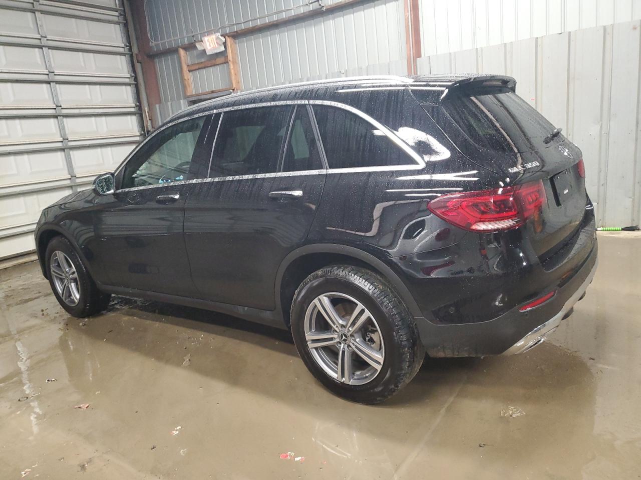 Lot #3033360875 2021 MERCEDES-BENZ GLC 300 4M