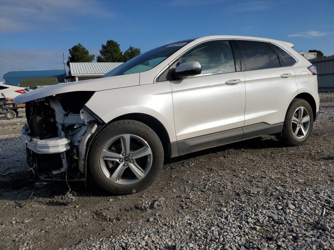  Salvage Ford Edge