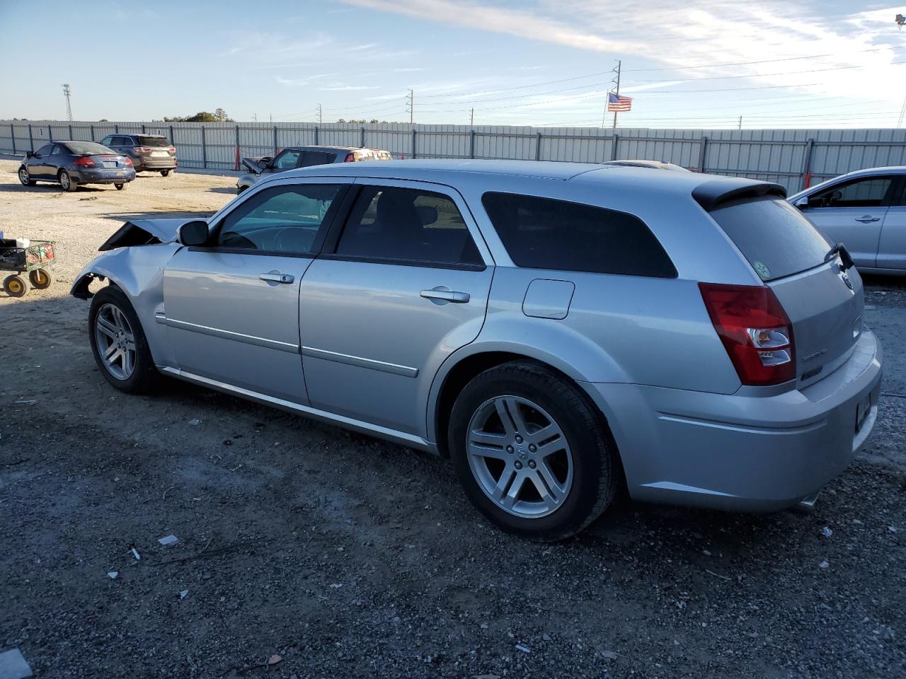 Lot #3029693083 2005 DODGE MAGNUM R/T