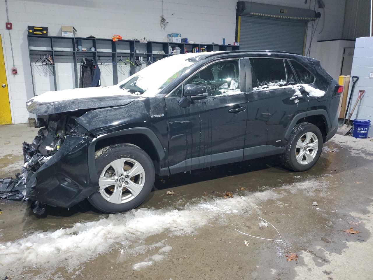  Salvage Toyota RAV4