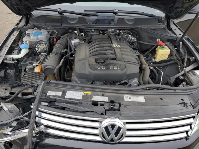 2017 VOLKSWAGEN TOUAREG WO WVGRF7BP9HD006520