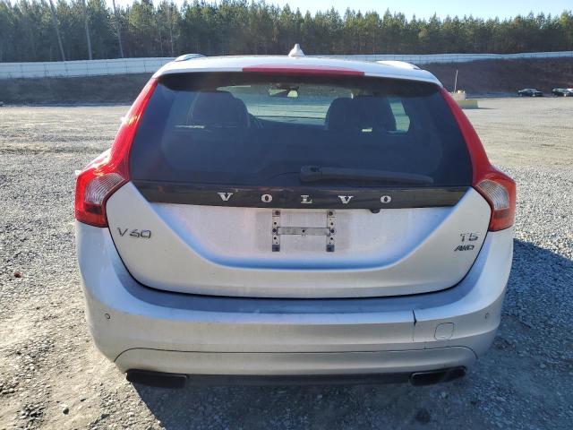 2015 VOLVO V60 PLATIN YV1612SD8F1212533