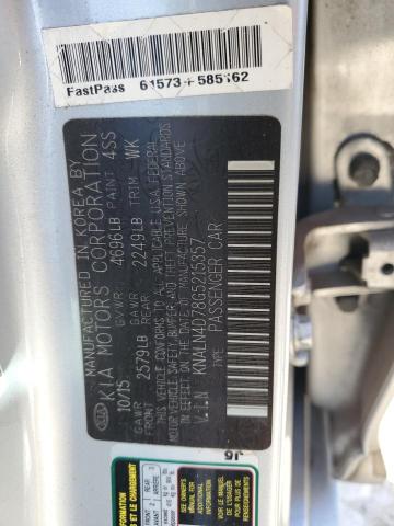 2016 KIA CADENZA LU KNALN4D78G5215357