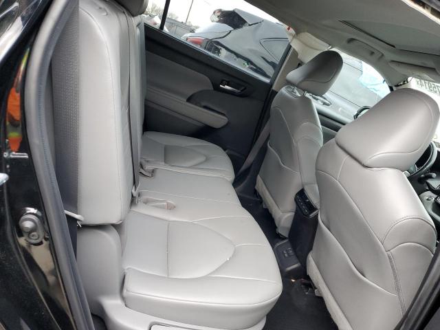 2022 TOYOTA HIGHLANDER - 5TDGZRBH3NS570302