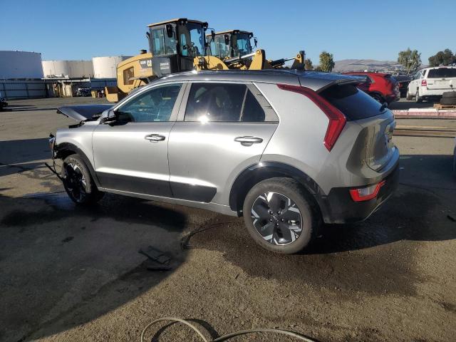 KIA NIRO WIND 2024 silver  electric KNDCR3L18R5122386 photo #3