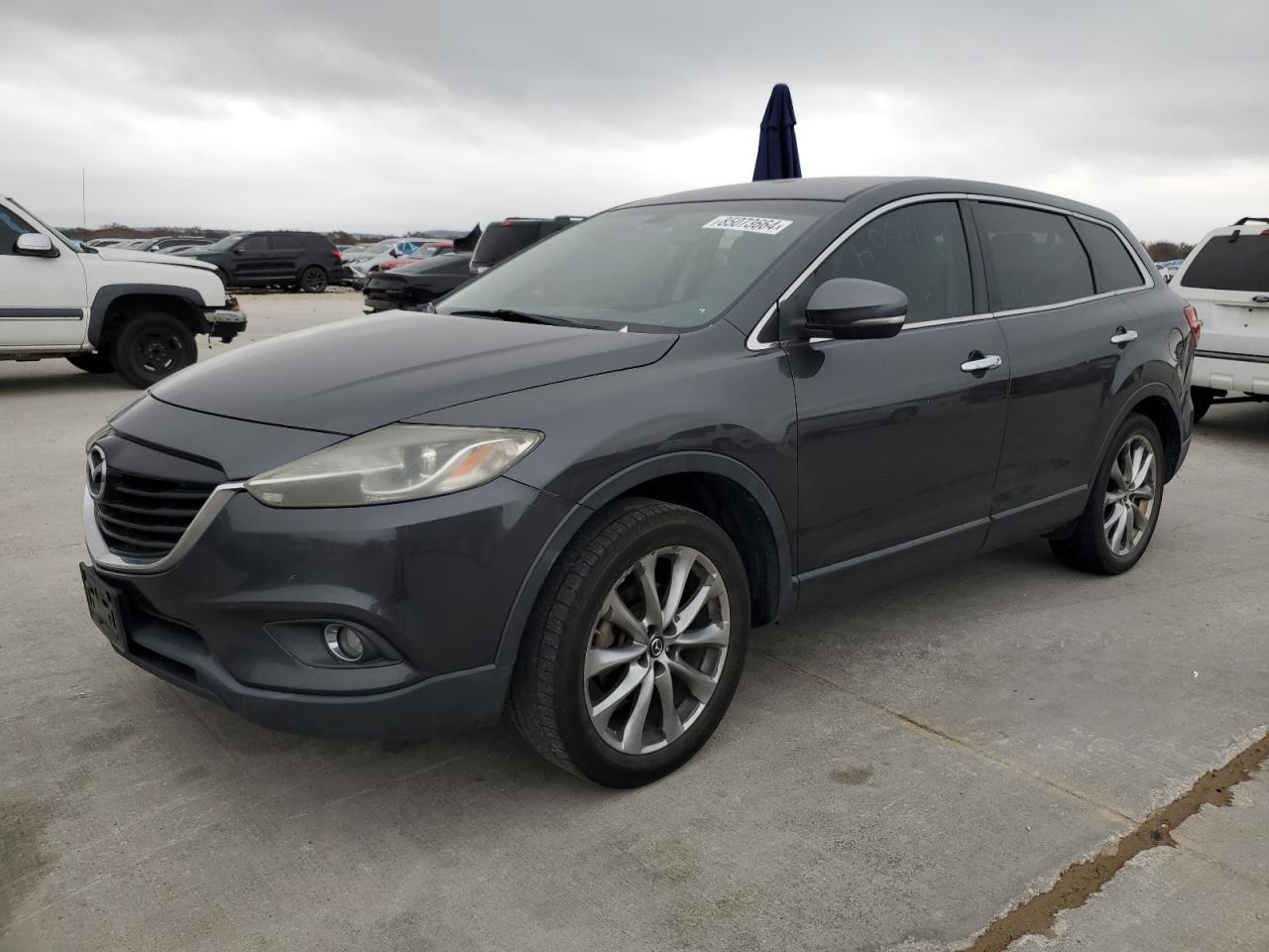  Salvage Mazda Cx