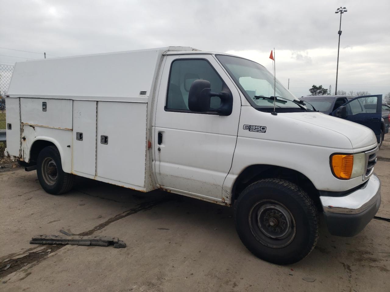 Lot #3033050029 2004 FORD ECONOLINE