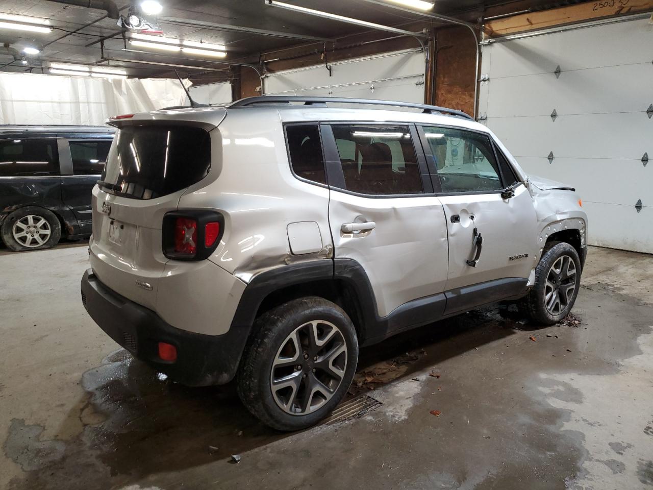 Lot #3044690317 2016 JEEP RENEGADE L