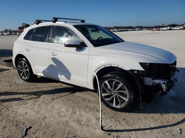 VIN WA1EAAFY3P2063236 2023 AUDI Q5 no.4