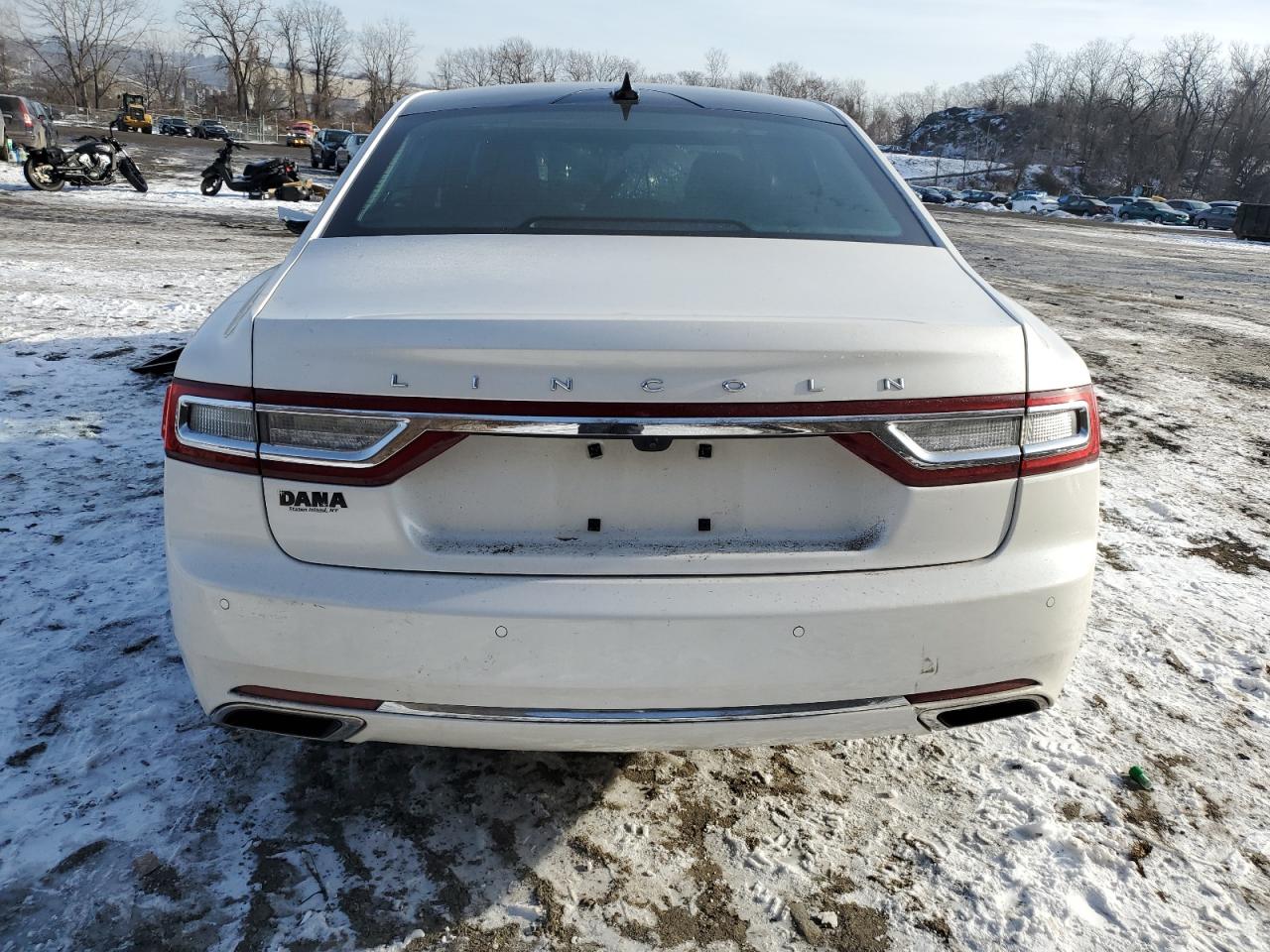 Lot #3049493714 2018 LINCOLN CONTINENTA