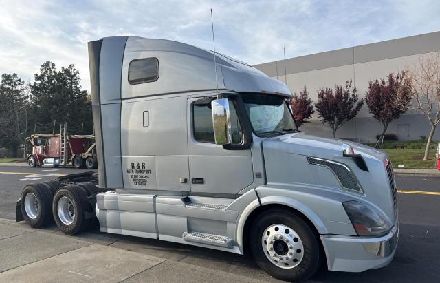 2016 VOLVO VN VNL #3025101271