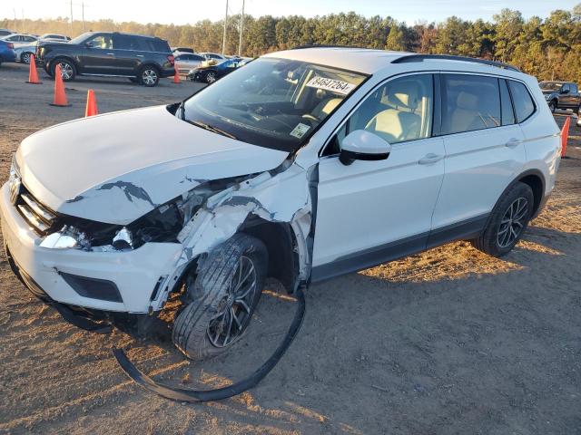 2020 VOLKSWAGEN TIGUAN SE #3030659120