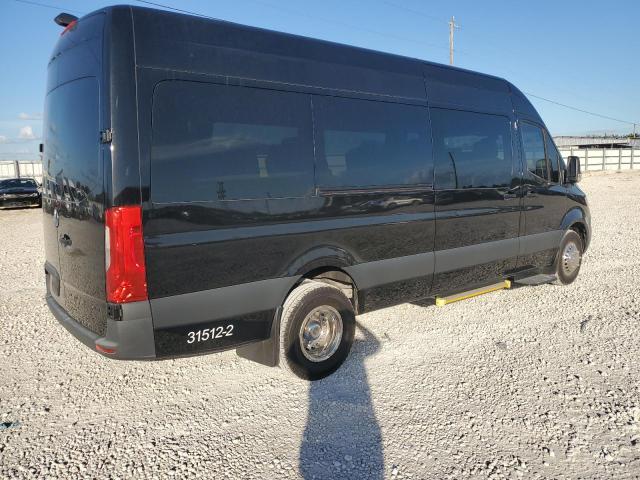 VIN W1X8EC3Y7NT121587 2023 MERCEDES-BENZ SPRINTER no.3