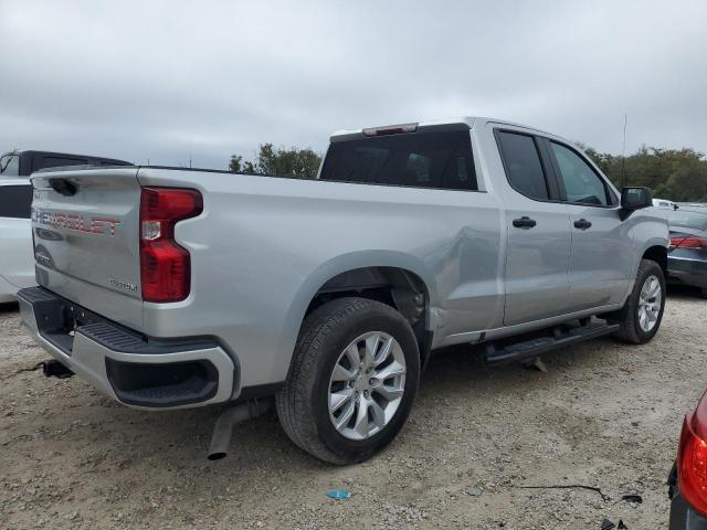 CHEVROLET SILVERADO 2022 silver  gas 1GCRABEK6NZ578925 photo #4