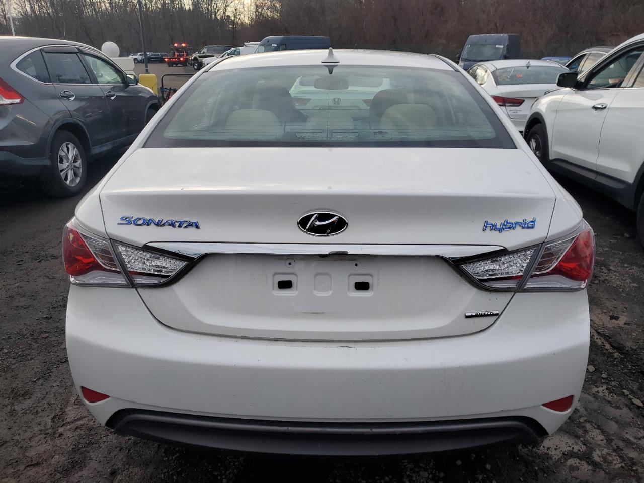 Lot #3028424278 2013 HYUNDAI SONATA HYB