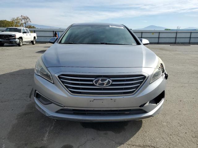 VIN 5NPE24AF2GH279989 2016 HYUNDAI SONATA no.5