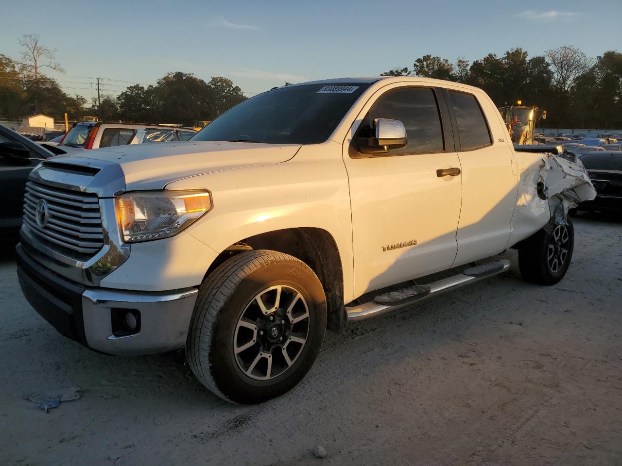 TOYOTA TUNDRA DOUBLE CAB SR