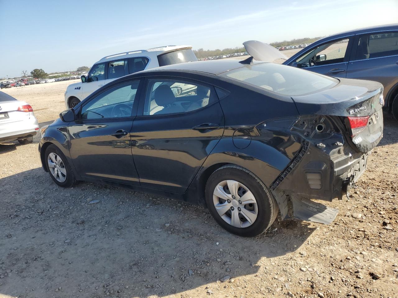 Lot #3034330067 2016 HYUNDAI ELANTRA SE