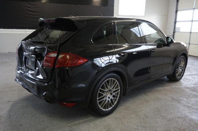 PORSCHE CAYENNE S 2014 black  Gasoline WP1AB2A25ELA59057 photo #4