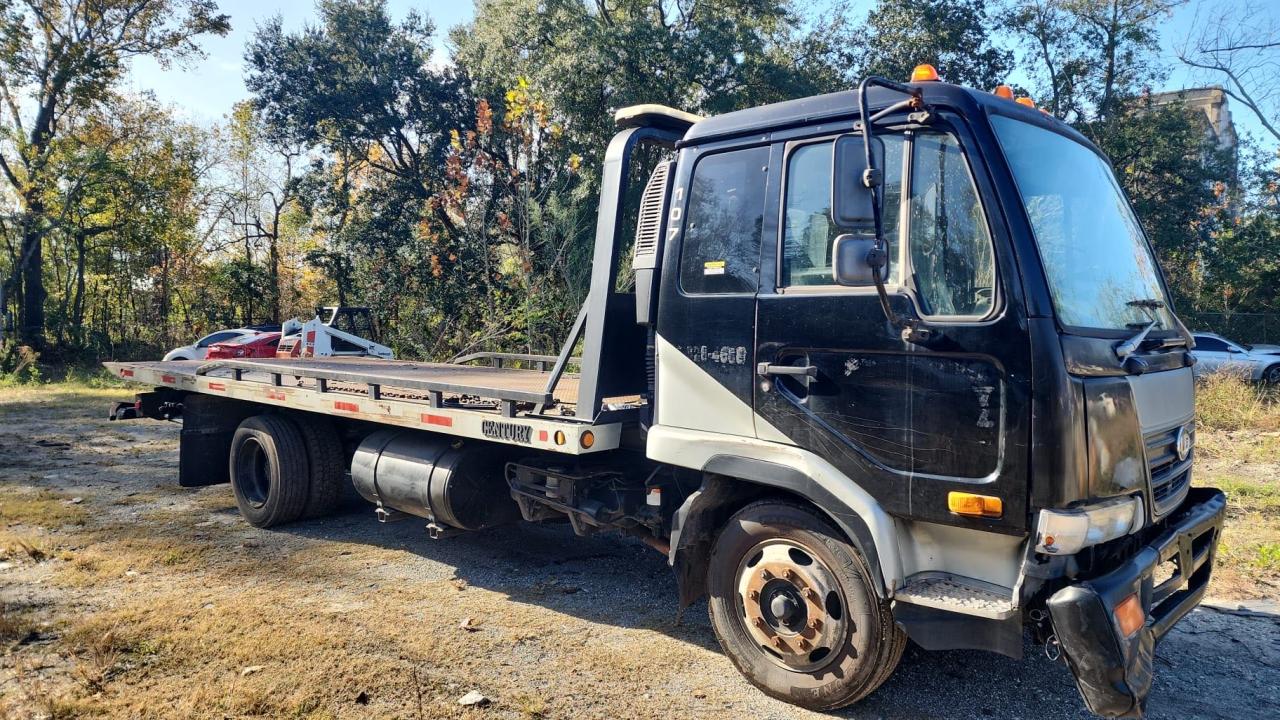 Lot #3034393125 2007 NISSAN DIESEL UD2300