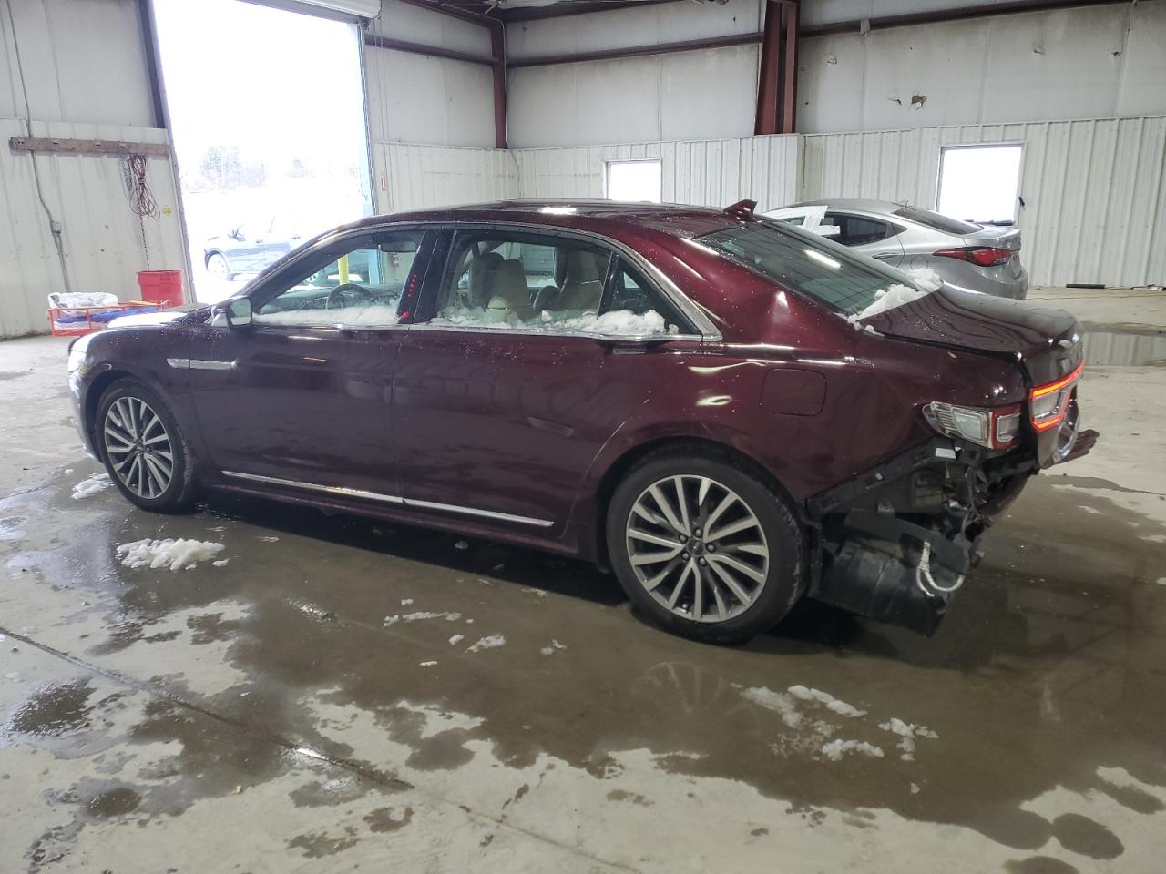 Lot #3045857633 2019 LINCOLN CONTINENTA