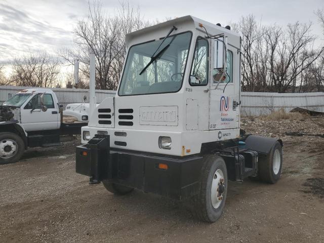 CAPACITY TJ5000 2001 white tractor  4LMBB21161L012383 photo #3