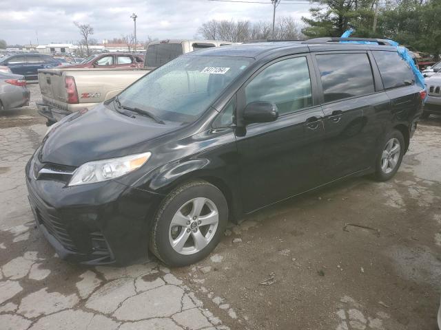 TOYOTA SIENNA LE