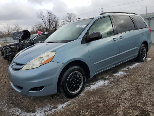 TOYOTA SIENNA CE