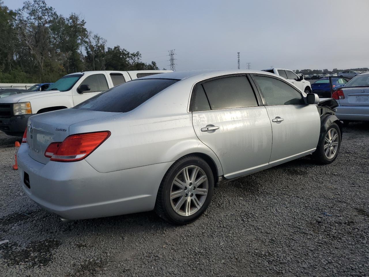 Lot #3028508014 2007 TOYOTA AVALON XL