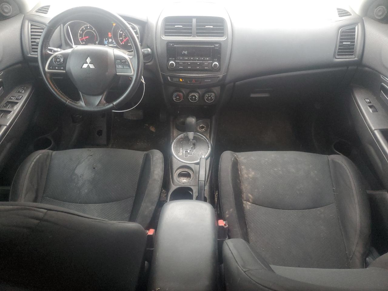 Mitsubishi Outlander 2015