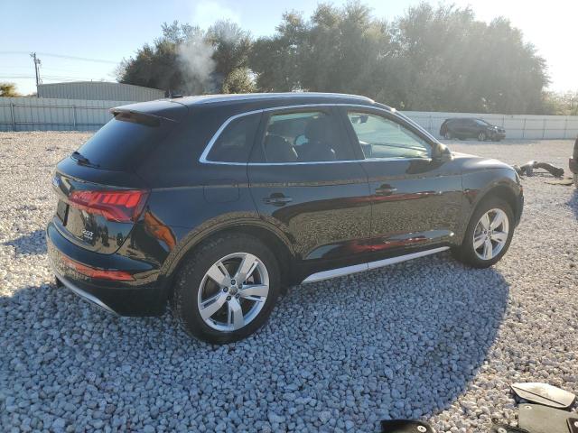 AUDI Q5 PREMIUM 2018 black  gas WA1BNAFY4J2243498 photo #4