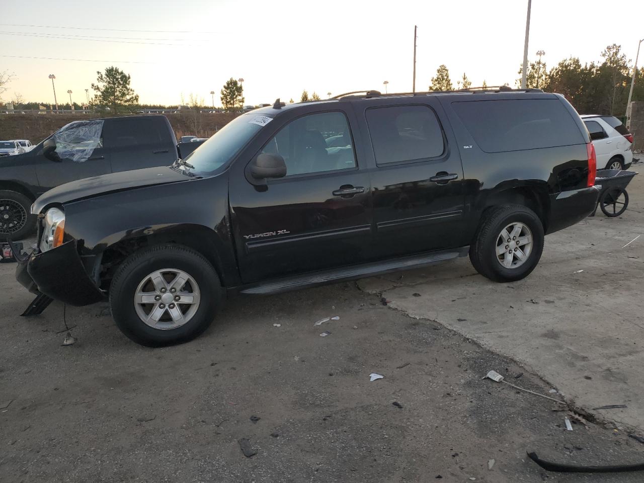 GMC YUKON K1500 SLT