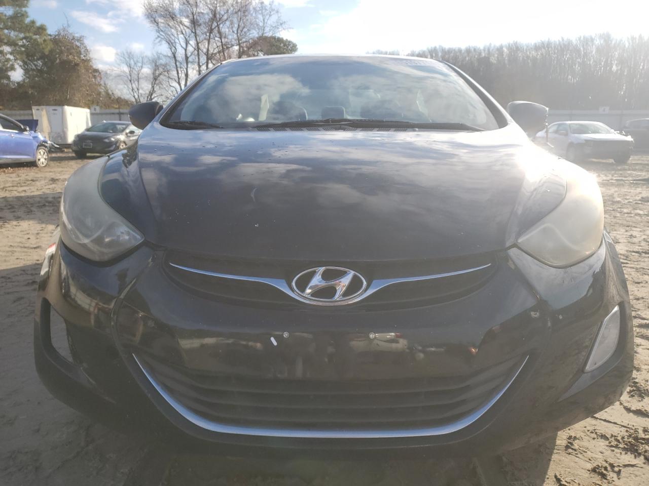 Lot #3034393092 2013 HYUNDAI ELANTRA GL