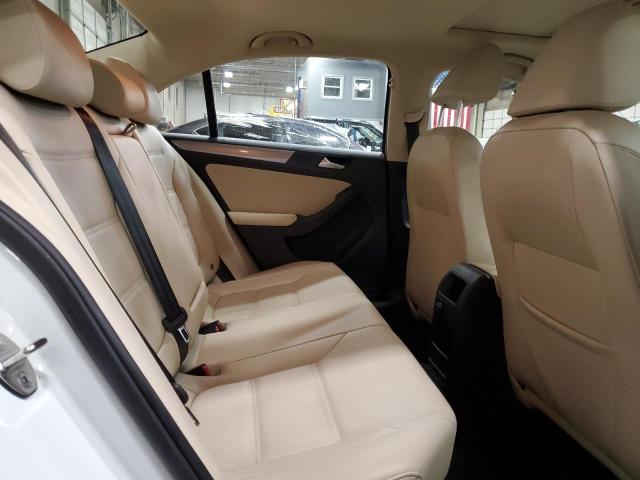 2018 VOLKSWAGEN JETTA SE - 3VWB67AJ2JM249919