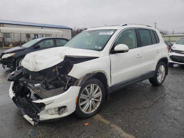 VIN WVGBV7AX0GW585003 2016 VOLKSWAGEN TIGUAN no.1