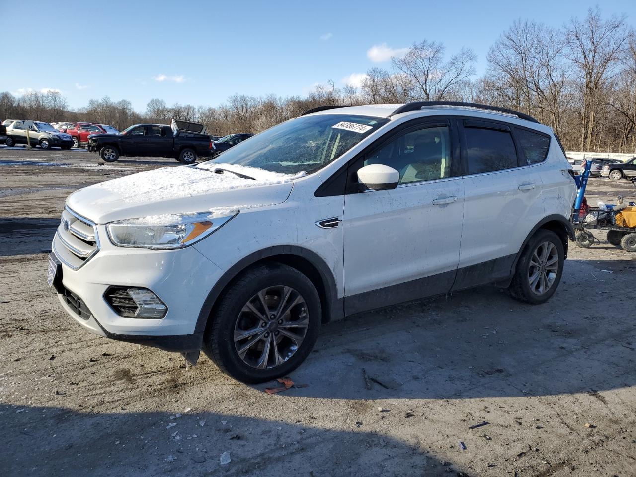 FORD ESCAPE SE