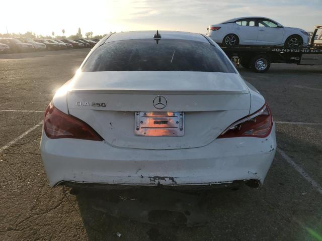 2018 MERCEDES-BENZ CLA250 WDDSJ4EB3JN609343
