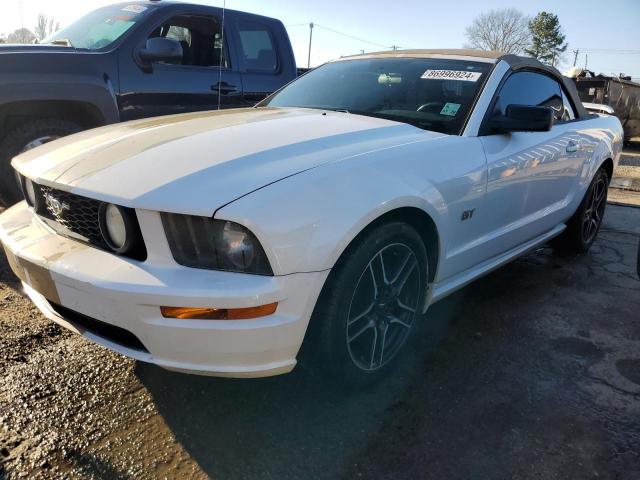 FORD MUSTANG GT