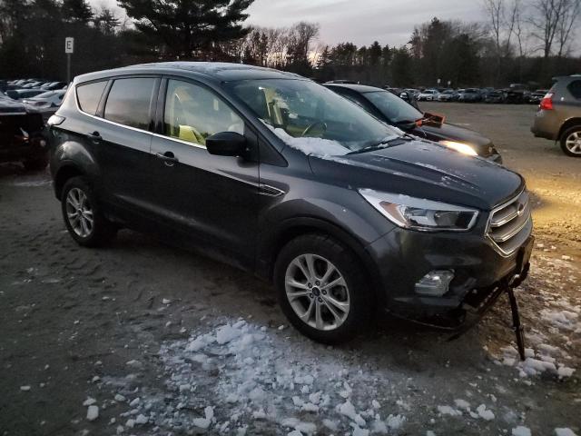 2017 FORD ESCAPE SE - 1FMCU9GD1HUA73408