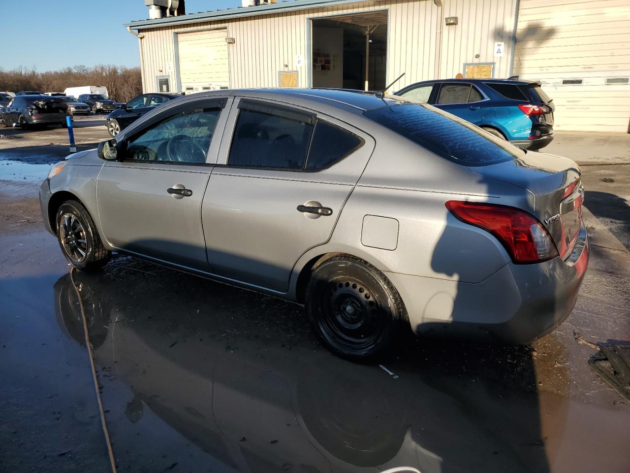 Lot #3033327824 2012 NISSAN VERSA S