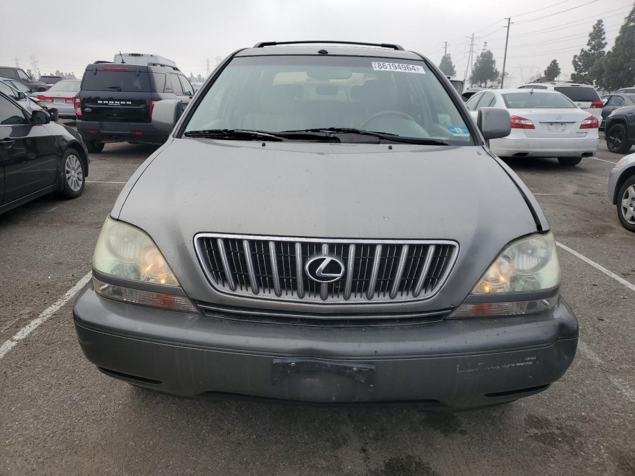 Lot #3049763118 2002 LEXUS RX 300