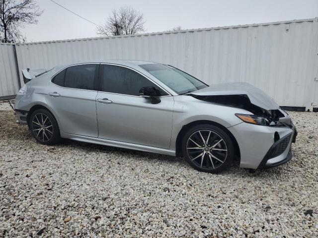 Vin: 4t1g11ak2nu670551, lot: 83314854, toyota camry se 20224