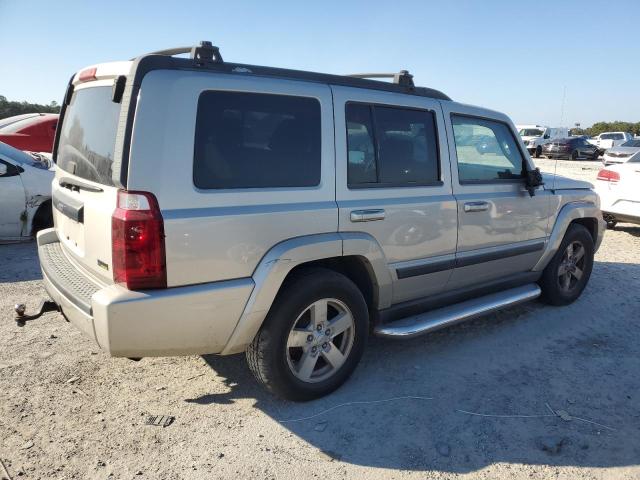 JEEP COMMANDER 2007 tan  flexible fuel 1J8HH48P67C636380 photo #4