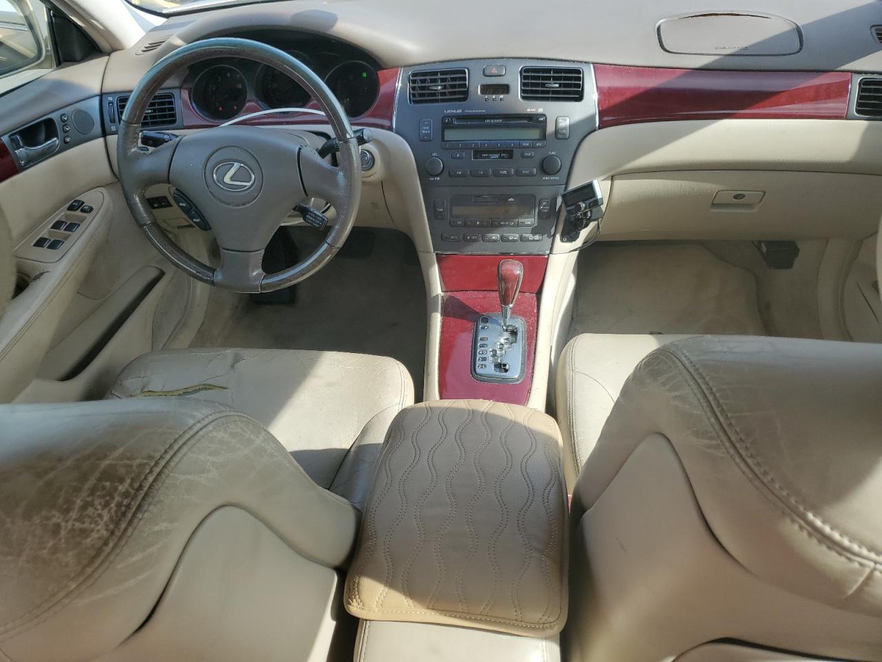 Lot #3038061207 2004 LEXUS ES 330