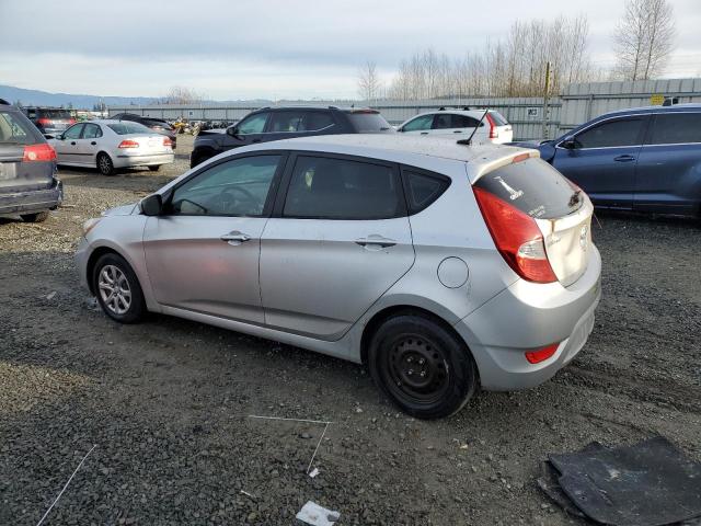 VIN KMHCT5AE2DU071819 2013 HYUNDAI ACCENT no.2