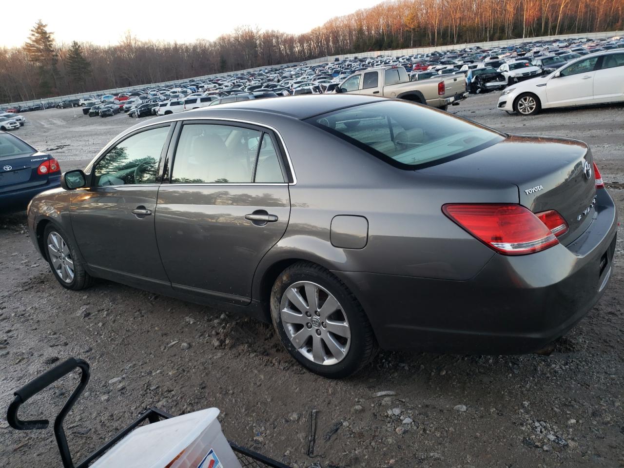 Lot #3049600696 2007 TOYOTA AVALON XL