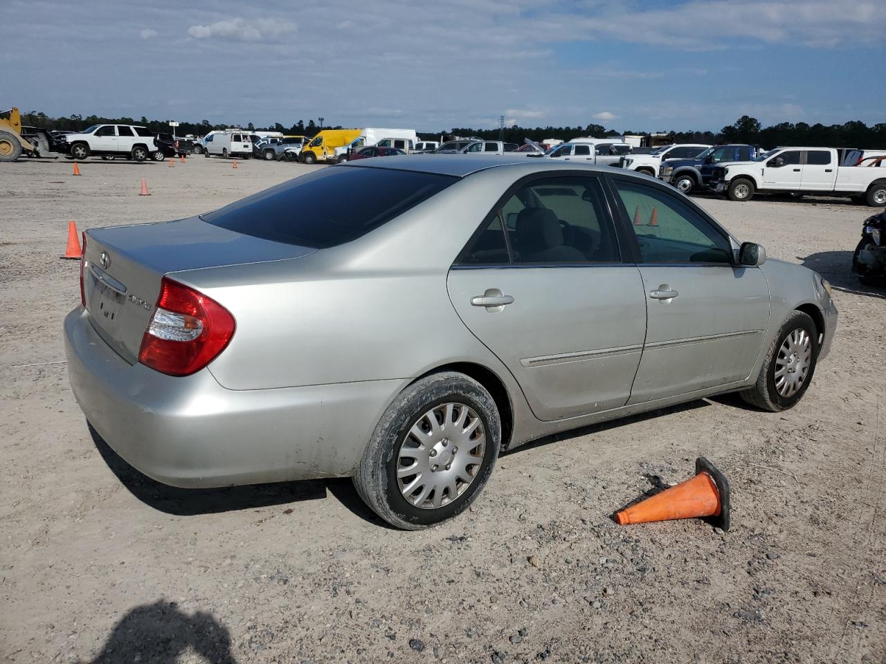 Lot #3036928741 2004 TOYOTA CAMRY LE