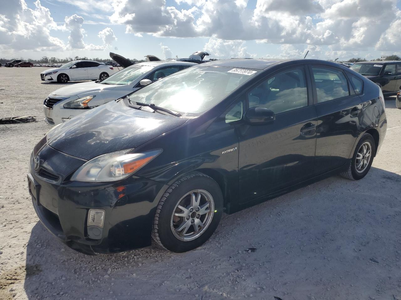  Salvage Toyota Prius