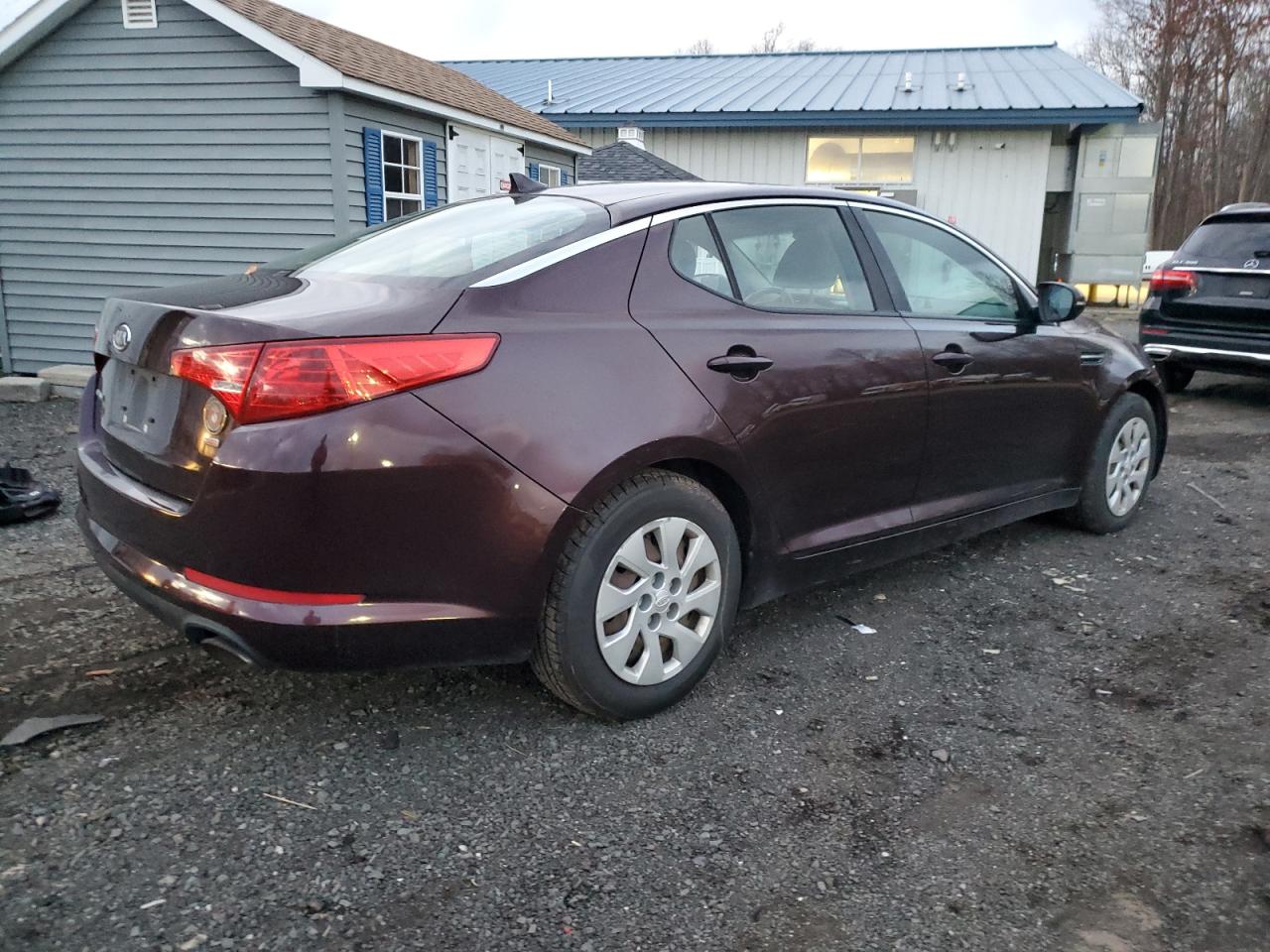 Lot #3044352953 2011 KIA OPTIMA LX