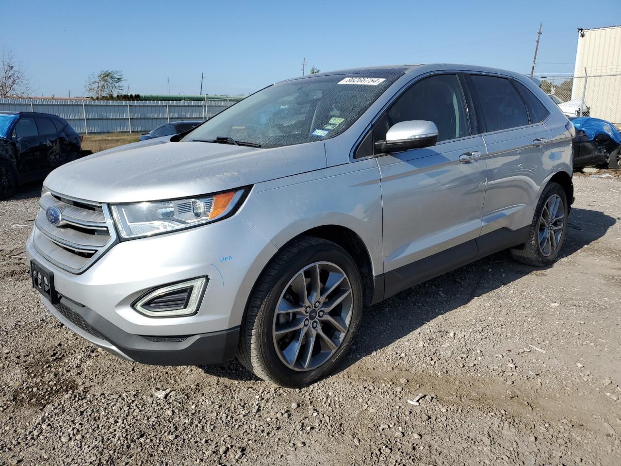  Salvage Ford Edge